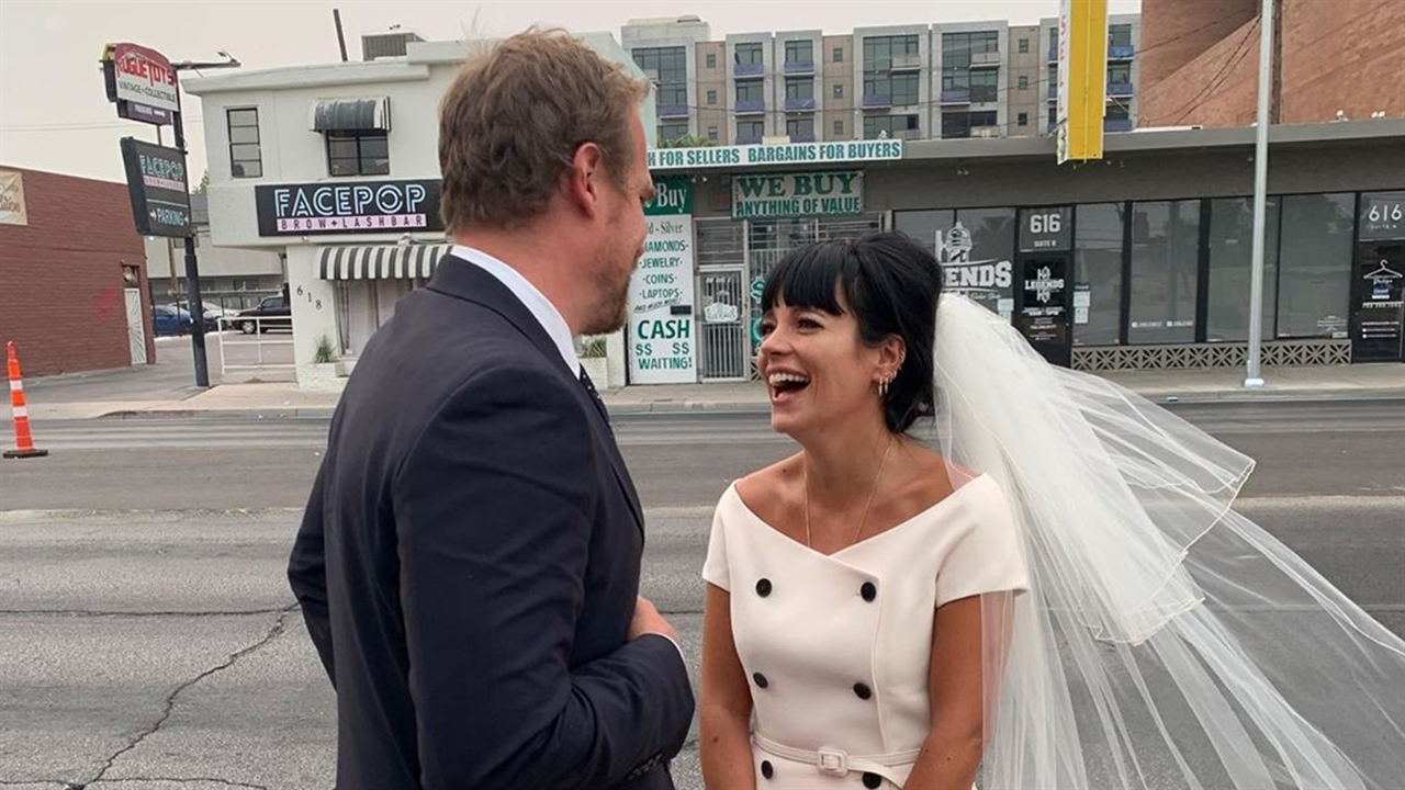Lily Allen Reveals She Wants To Have Kids With Husband David Harbour E Online Ap