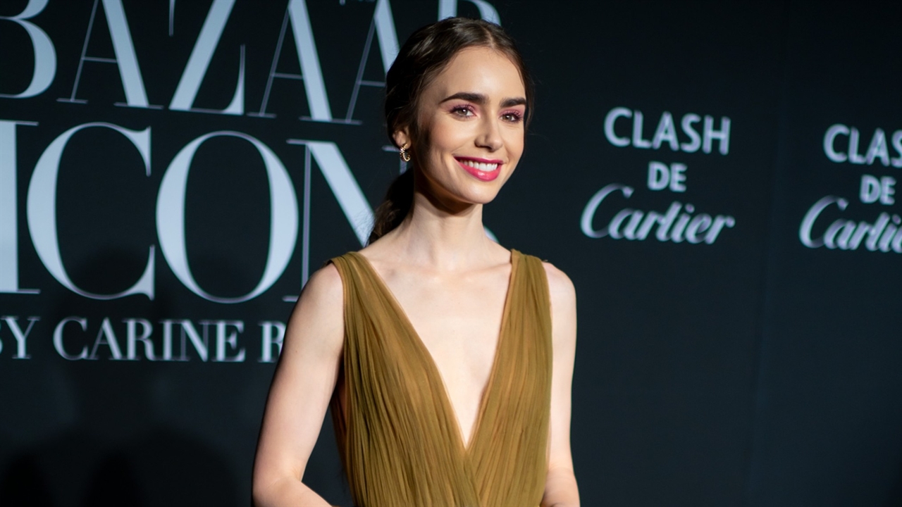Lily Collins Is Engaged To Charlie Mcdowell See Her Unique Ring E Online
