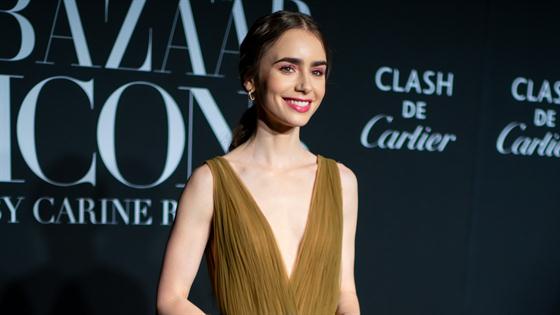 Lily Collins Is Engaged See Her Unique Diamond Ring E Online