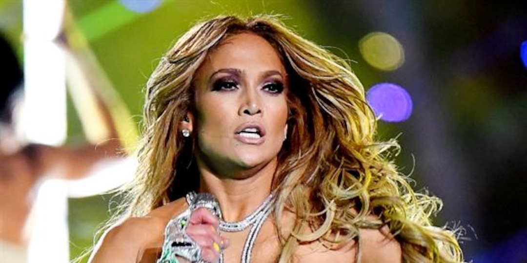 Jennifer Lopez in Halftime: EVERYTHING You Need To Know! - E! Online.jpg