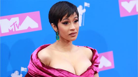Cardi B Claps Back After Being Cancelled On Twitter E Online 4960