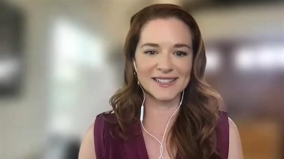 Sarah Drew Talks Christmas Movie & Potential Grey's Anatomy Return