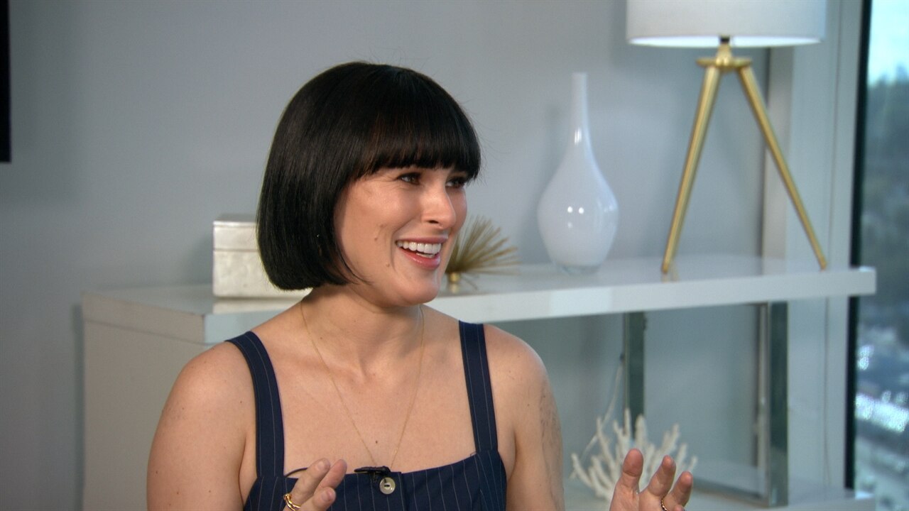 Rumer Willis' Masked Singer Lion Mask Was Real Gold E! News