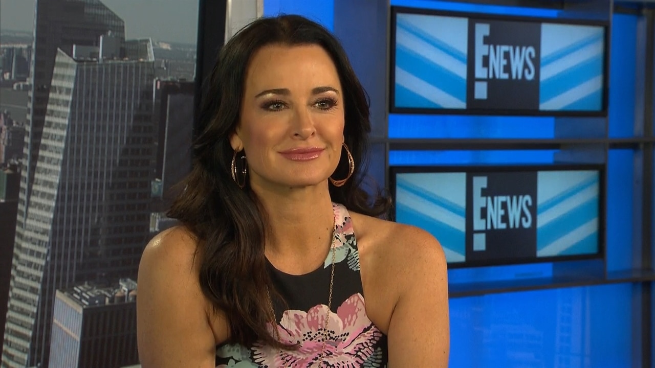 Kyle Richards Dishes on RHOBH Season 6 Reunion! | E! News