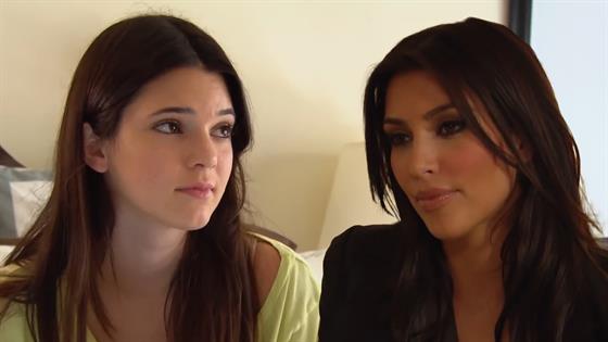 top-12-kardashian-jenner-kiss-and-make-up-moments