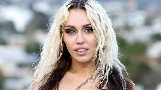 These 30 Fascinating Facts About Miley Cyrus Can't Be Tamed