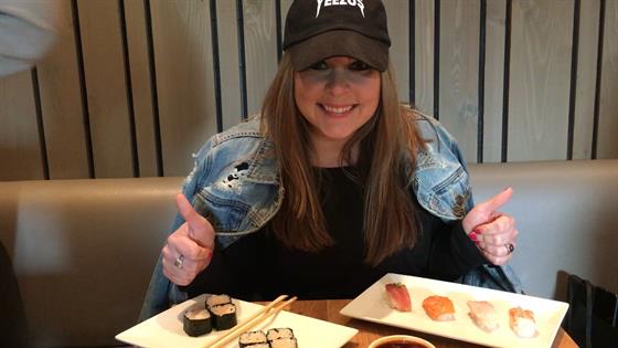 Eating Like Kourtney Kardashian For A Day Sushi E Online